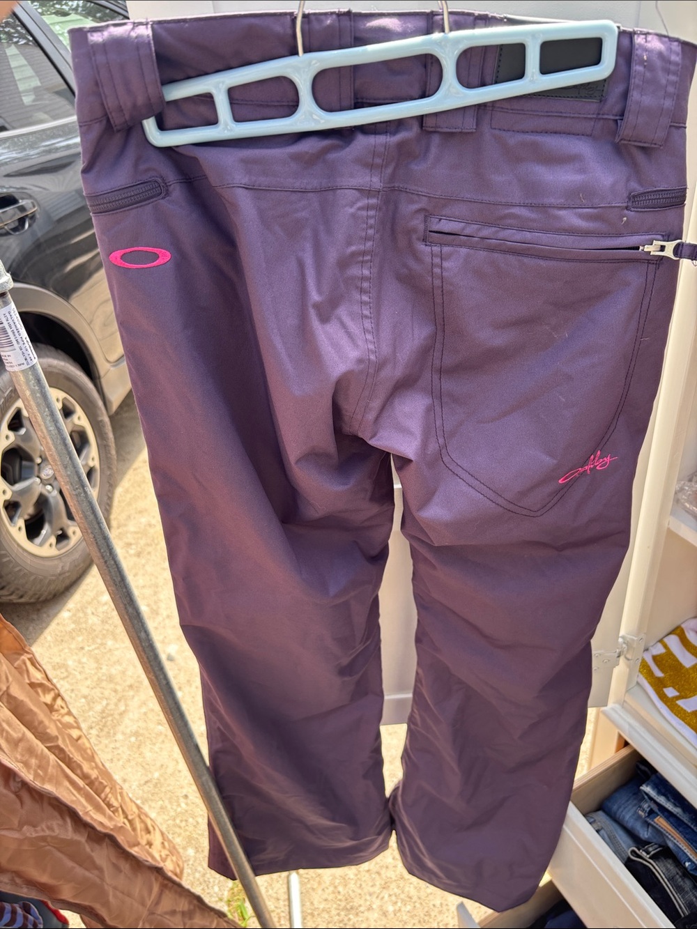 Snow pants